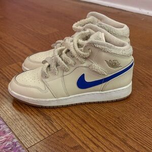 Nike Beige and Blue High-Tops